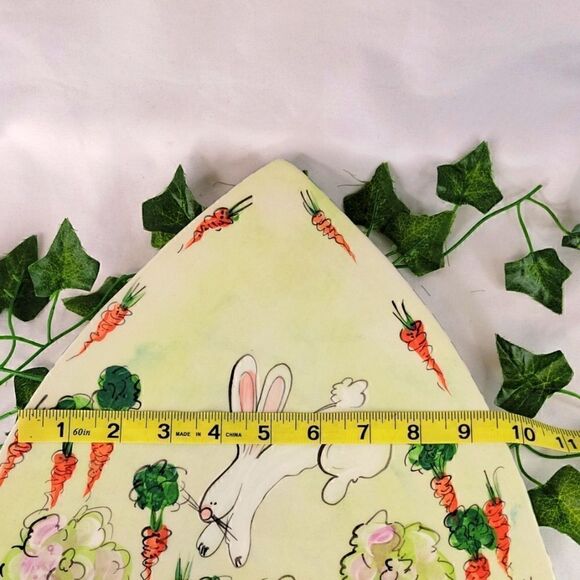Handpainted. Easter Plate by T Rae. EUC - Picture 10 of 11